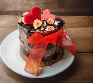 Decadent Chocolate Mini Cake (150 Gms)