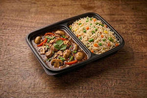 Mushroom Hot Garlic Gravy + Veg Fried Rice
