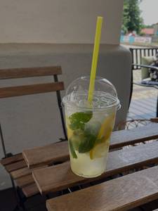 Lime soda mocktail