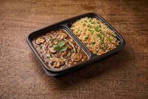 Leefu Mushroom Gravy + Veg Fried Rice
