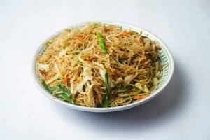 Veg Singapuri Fried Rice Noodles