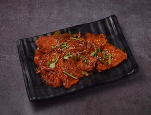 Pan Fried Chilli Chicken [8 pcs]