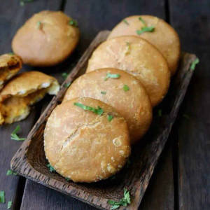Aloo Kachori