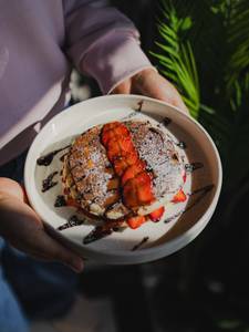 Eggless Fluffy Pancake