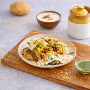 Dahi Kachori [1 Pc]