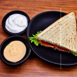 Basic chicken sandwich