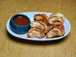 Veg Fried Momos 4 Pieces