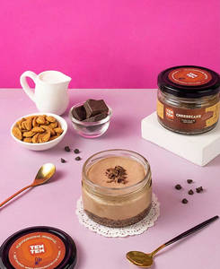 Chocolate Cheesecake Jar ( 120 Gms)