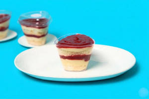 Strawberry Dessert Cup Pudding