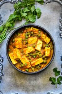 Mattar Paneer
