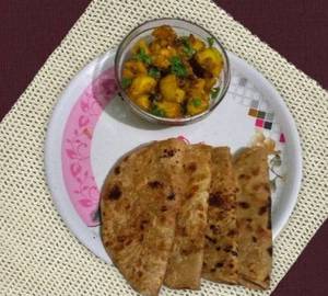 4 Plain Paratha with jeera aloo