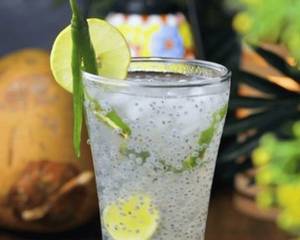 Coconut Kulukki Cocktail