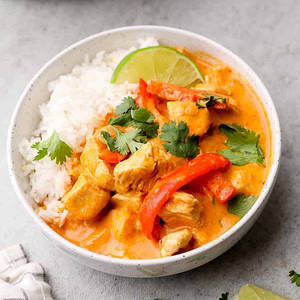 Chicken Red Thai Curry With Steamed Rice