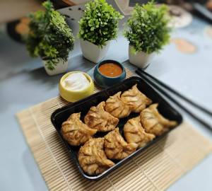 Classic Fried Veg Momo