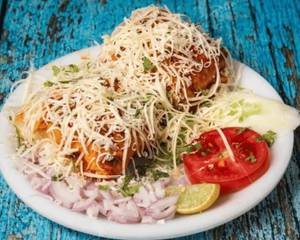Cheese Masala Pav (2 Pcs)