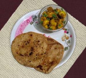 2 Plain Paratha with jeera aloo
