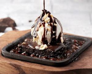 Sizzling Brownie
