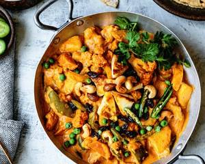 Subzi Navratna Korma