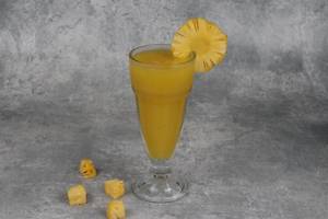Freshly Pressed Pineapple Juice