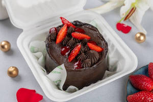 Chocolate Strawberry Bento Cake
