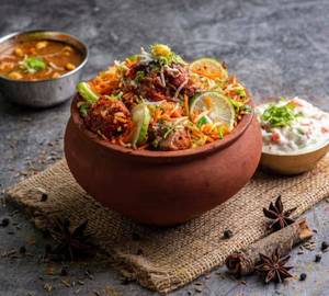 Soya Biryani With Raita