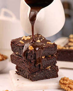 Walnut Chocolate Drizzle Brownie