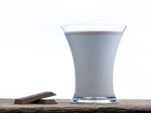 KITKAT MILKSHAKE