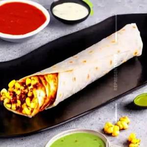 Cheese Corn Paneer Roll