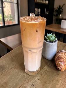 iced latte (regular)