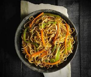 Veg Hakka Noodles