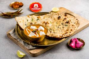 Haandi Paneer + 2 Breads