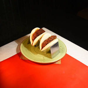Spiced Chicken Bao [2 Pieces]