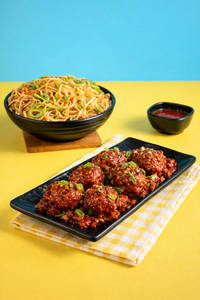 Veg Manchurian + Rice/noodles