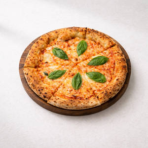 Classic Margherita Pizza