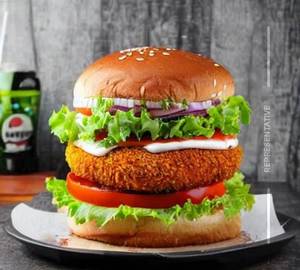 Crispy aloo tikki burger