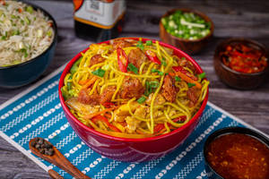 Singapore Stir Fried Noodles - Chicken