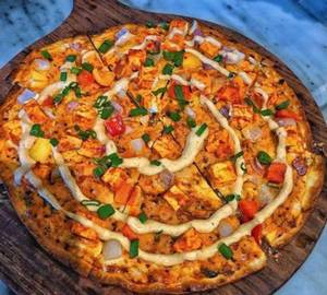 Schezwan paneer pizza