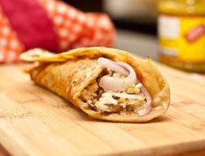 Egg Paneer Roll