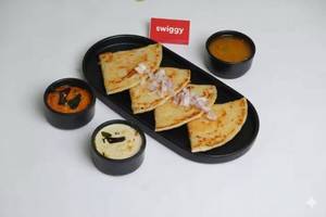 Onion uthappam