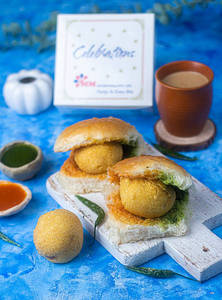 Vada Pav