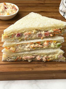 Creamy Veg Sandwich