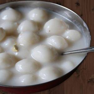 Coconut Milk Kolukkattai 450ml