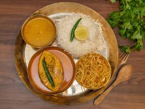 Shorshe Hilsa Mini Thali