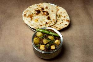 Amritsari Kulcha & Channa