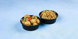 Chilli Paneer Gravy With Hakka Noodles