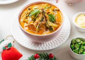 Red Thai Curry With Jasmine Rice
