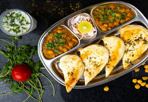 Chola Kulcha