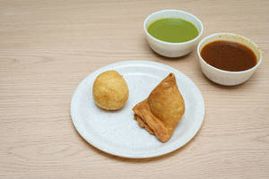 Samosa + Vada Combo