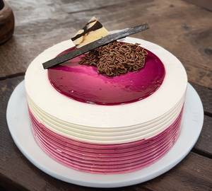 Blueberry pastry cake