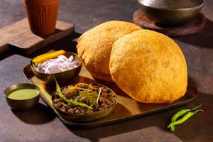 Choley Bhature